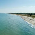 6 Person In Vaeggerlose Bøtø By