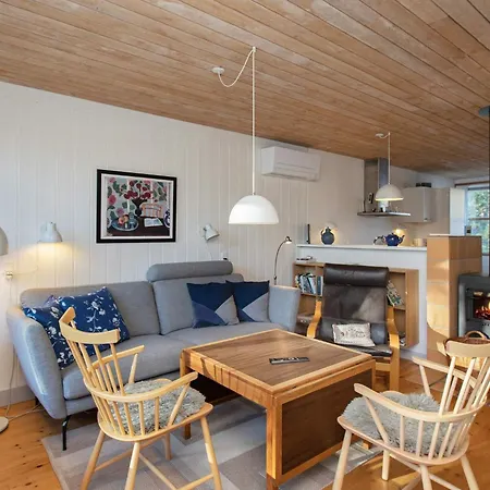 6 Person In Vaeggerlose *