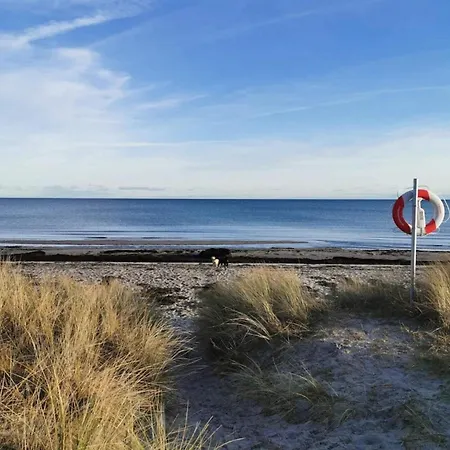 6 Person In Vaeggerlose * Bøtø By