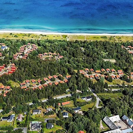 6 Person In Vaeggerlose * Bøtø By