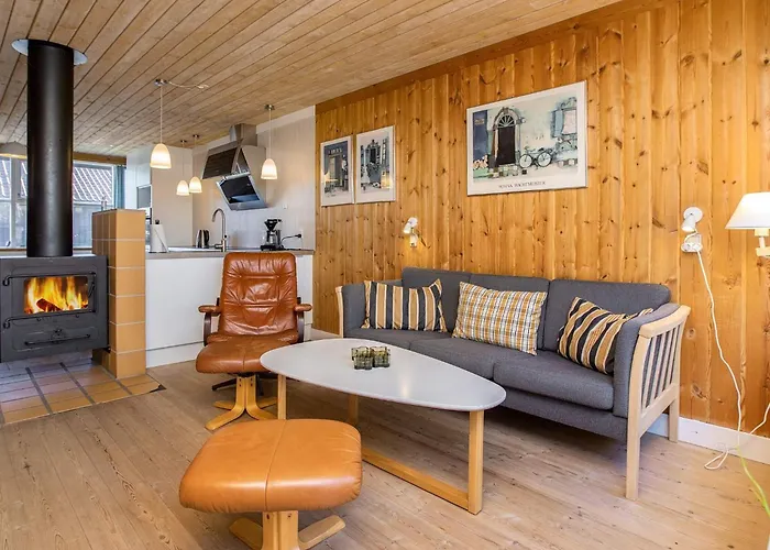 Holiday home 6 Person In Vaeggerlose Boto By