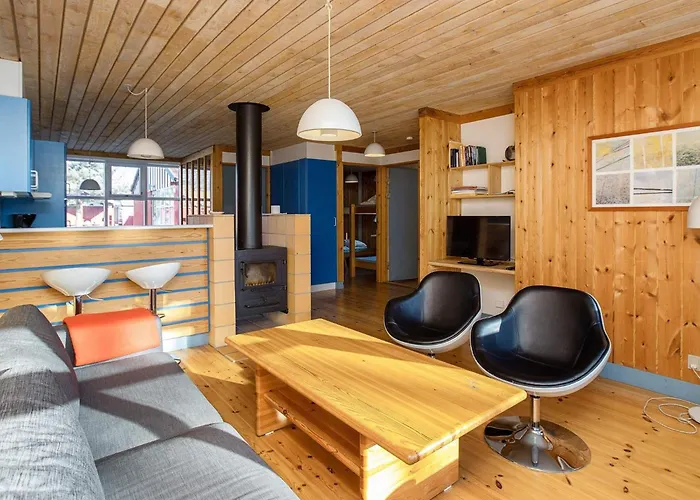 Holiday home 6 Person In Vaeggerlose Boto By
