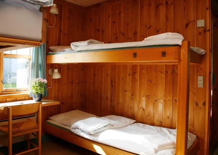 6 Person In Vaeggerlose * Bøtø By